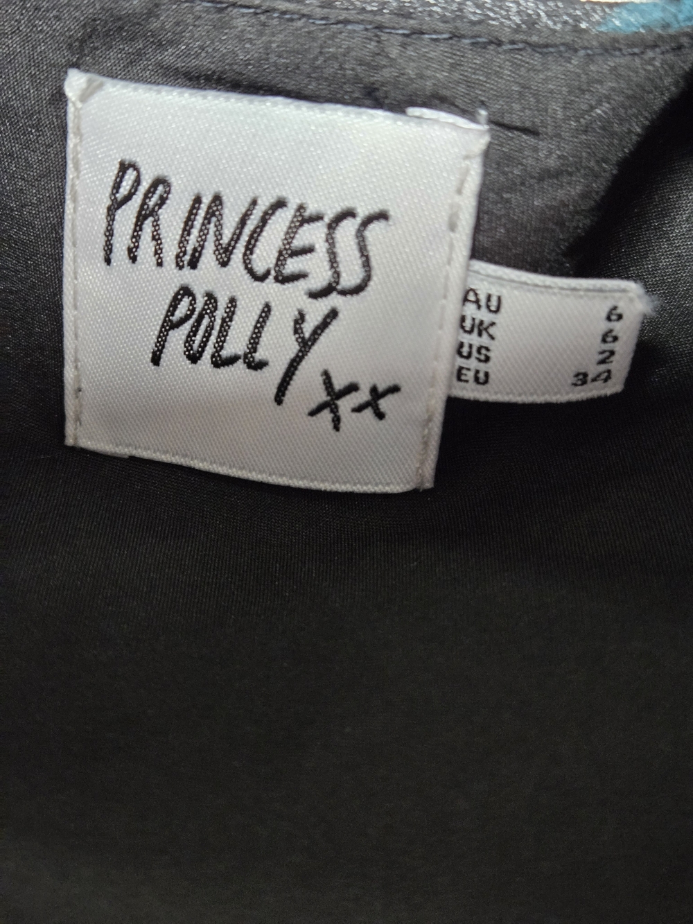 Princess Polly Black Floral Cowl Crop Top with Red Roses - Picture 2 of 8